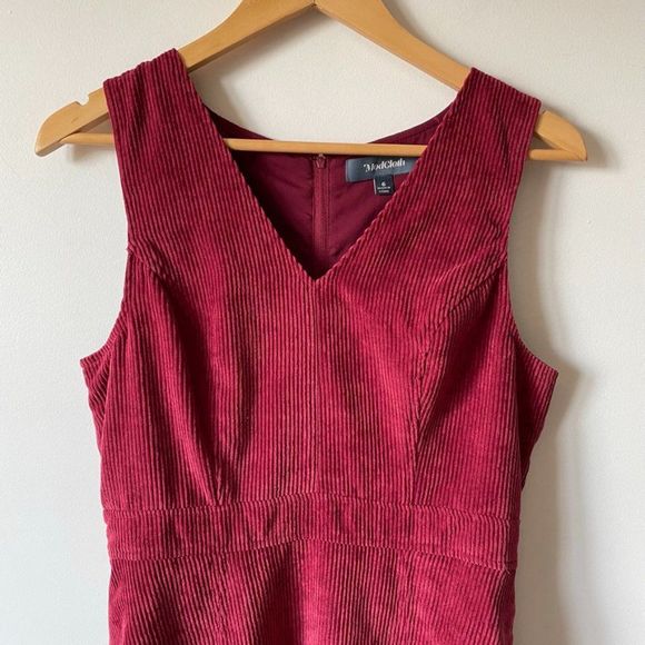 ModCloth Utmost Allure Corduroy Ribbed A-Line Dress in Burgundy Sz 6 - Picture 4 of 9